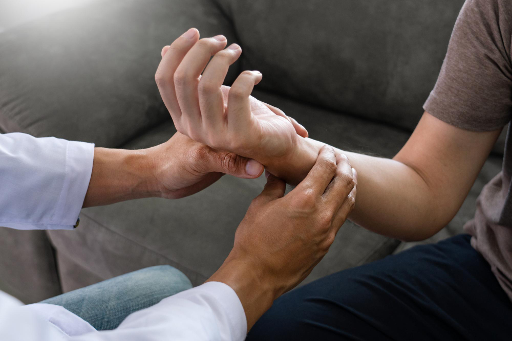wrist pain